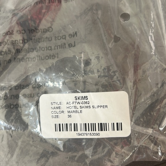 Skims Hotel Slippers Sz 36 - Picture 6 of 6